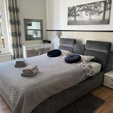 Apartament Polanki Z Basenem Blisko Plazy Daire Kolobrzeg Dış mekan fotoğraf