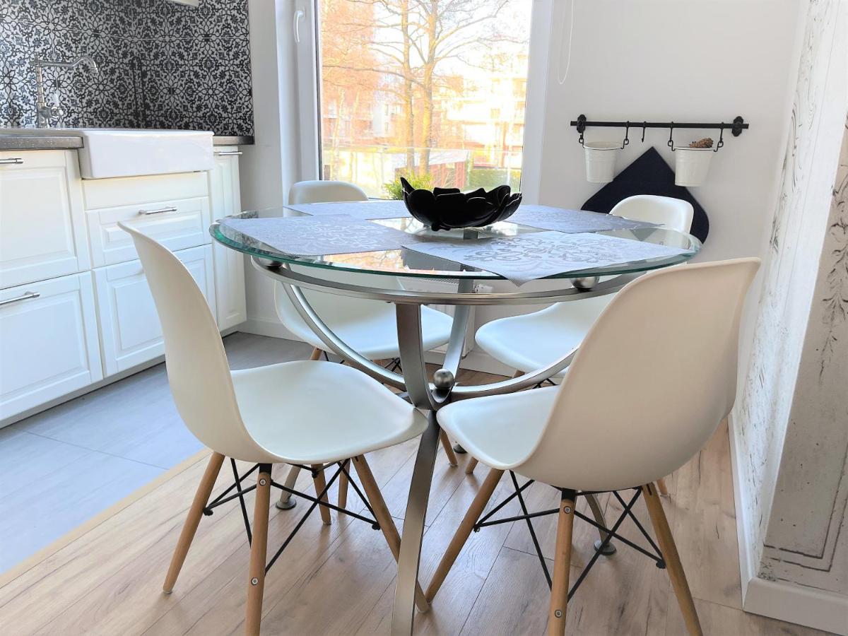 Apartament Polanki Z Basenem Blisko Plazy Daire Kolobrzeg Dış mekan fotoğraf